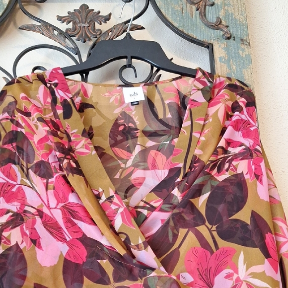 CAbi Pink and Red Asymmetrical Sheer Blouse. Excellent condition Size Large - Picture 5 of 8